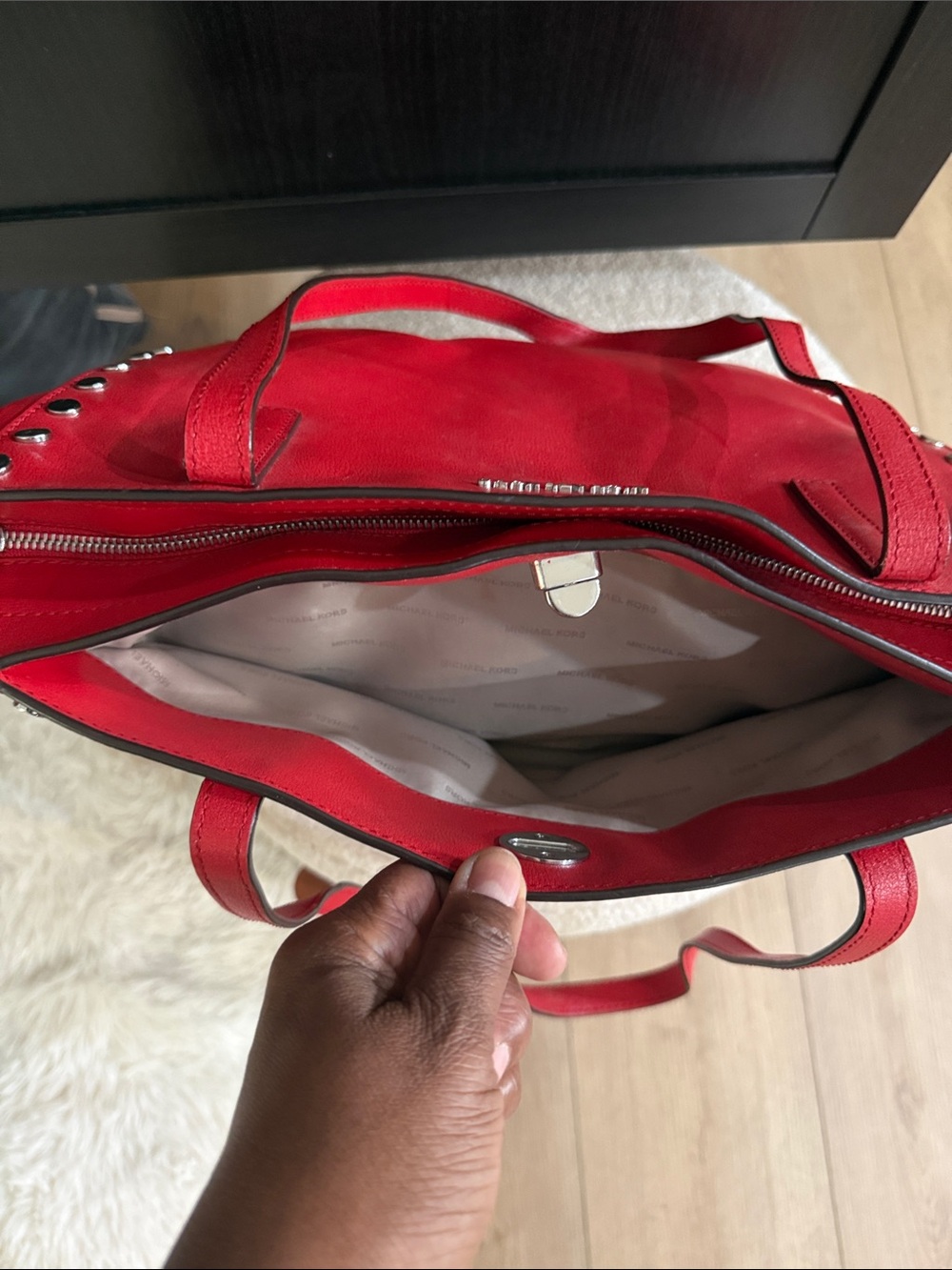 Michael Kors Red Studded Leather Tote Bag - Sleek Everyday Shoulder Bag - Picture 7 of 14